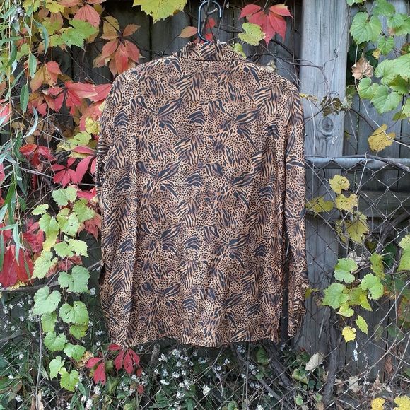 Vintage Quo-Silk Brown Black Animal Print Button Down Medium EUC - Picture 5 of 6